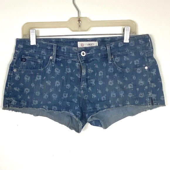 AG Liberty Daisy Rose Pattern Shorts size 28 - Picture 9 of 11